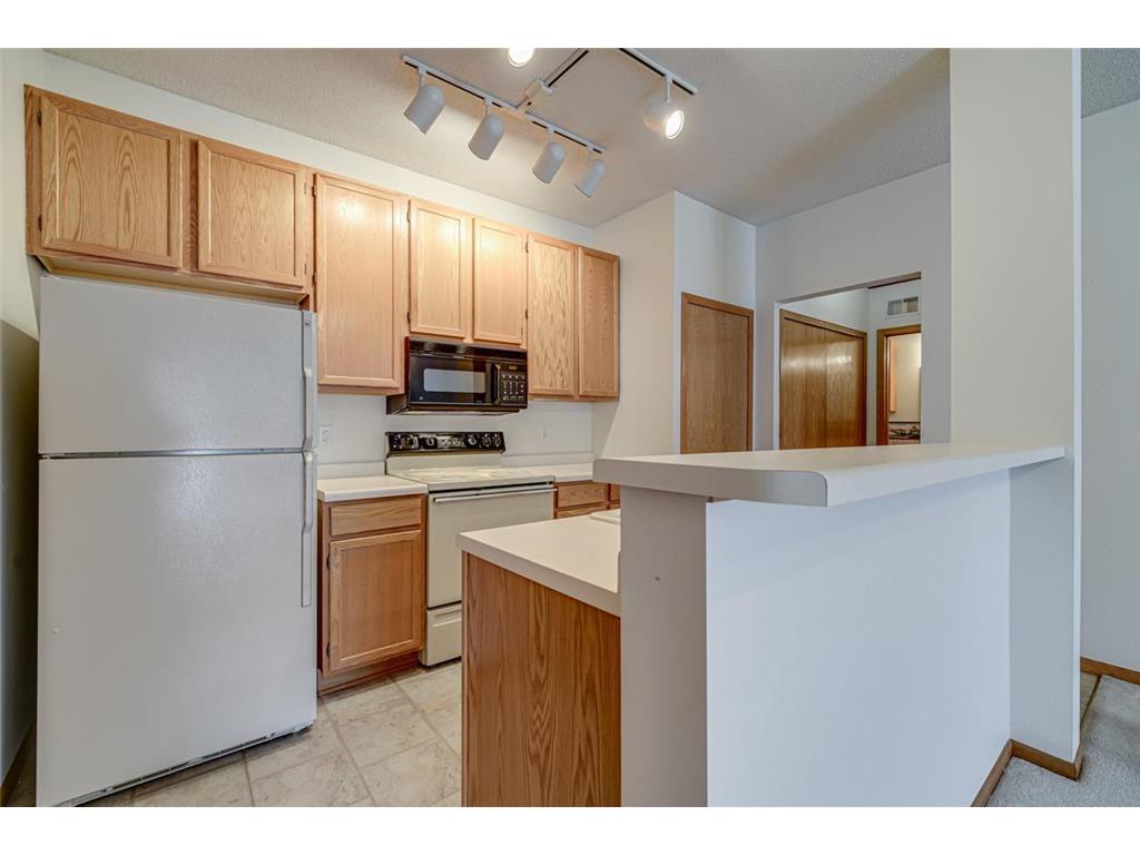 8372 Kimball Drive Eden Prairie MN 55347 7045695 image13