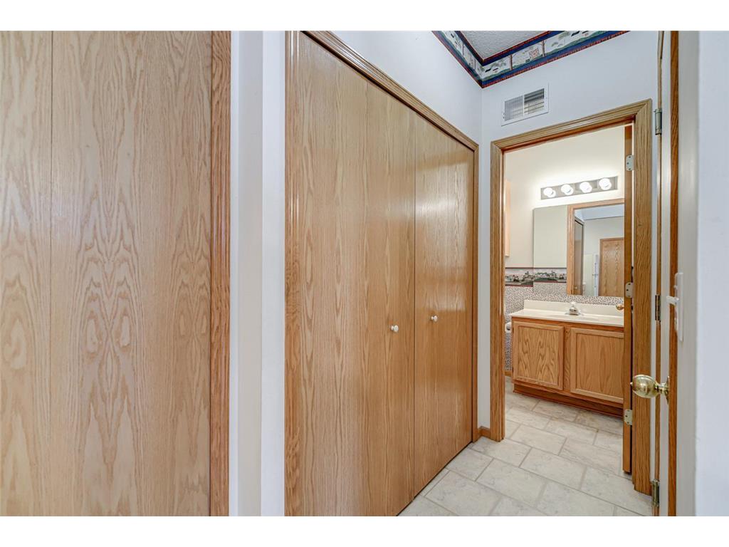 8372 Kimball Drive Eden Prairie MN 55347 7045695 image26