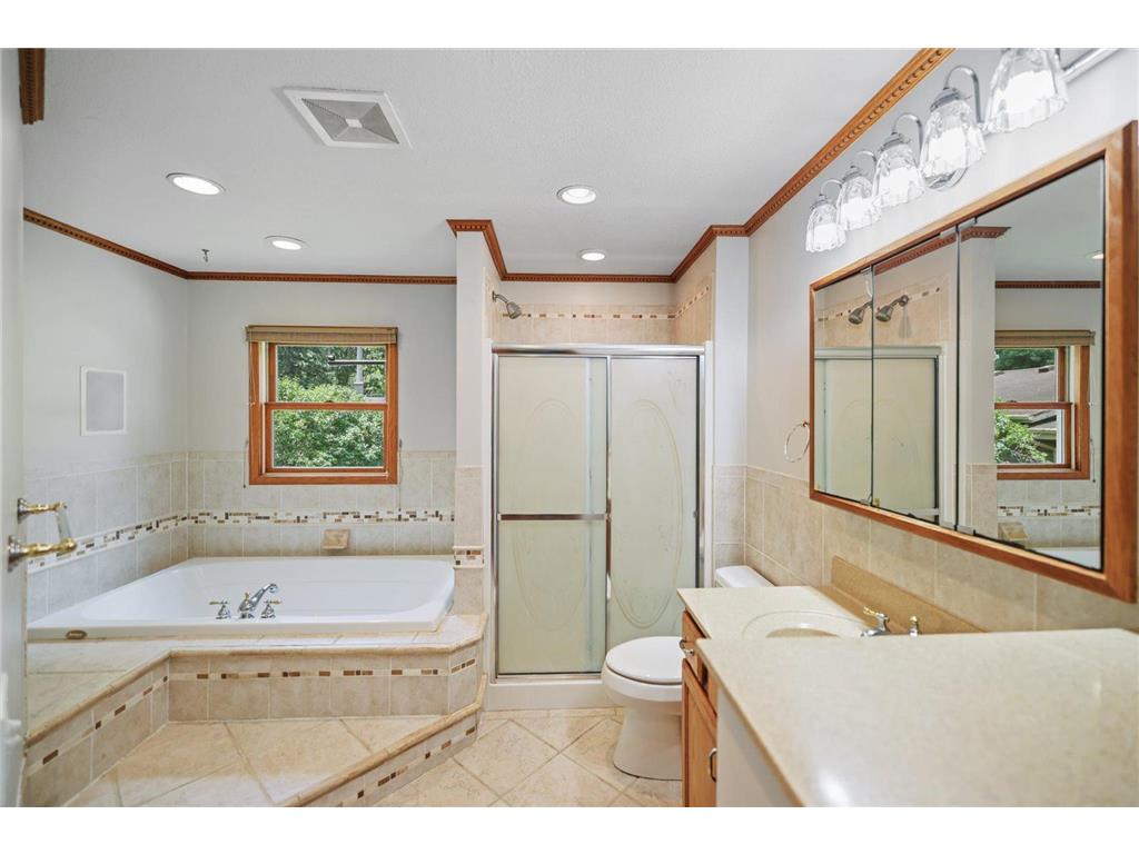 8378 Groveland Road Mounds View MN 55112 7095908 image15