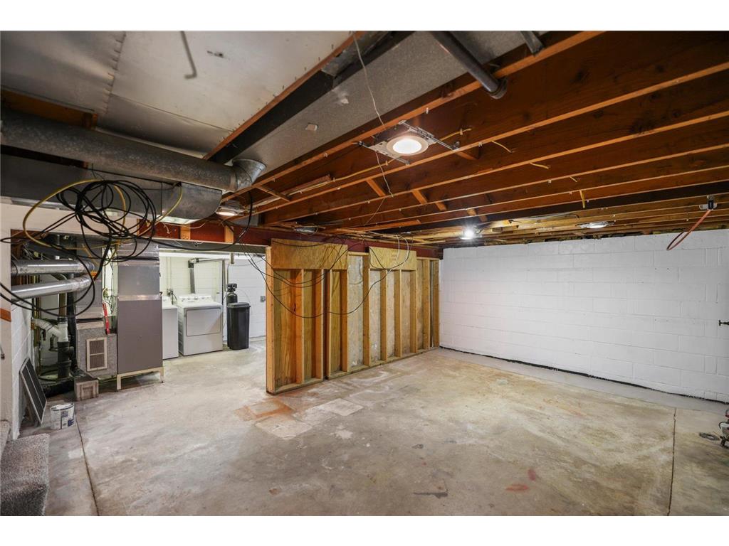 8378 Groveland Road Mounds View MN 55112 7095908 image23