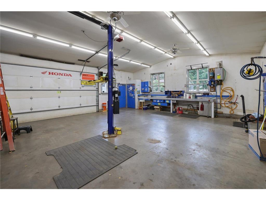 8378 Groveland Road Mounds View MN 55112 7095908 image33
