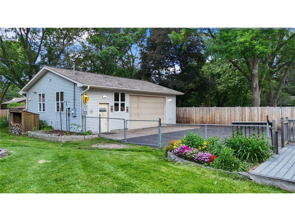 8378 Groveland Road Mounds View MN 55112 7095908 image4
