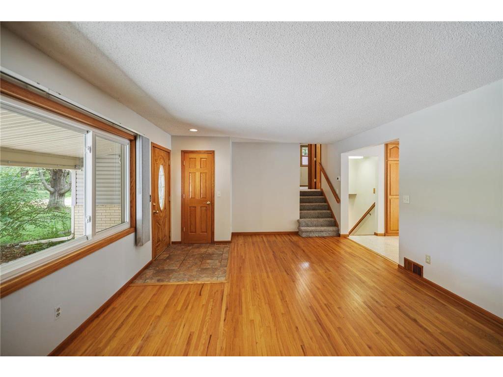 8378 Groveland Road Mounds View MN 55112 7095908 image6