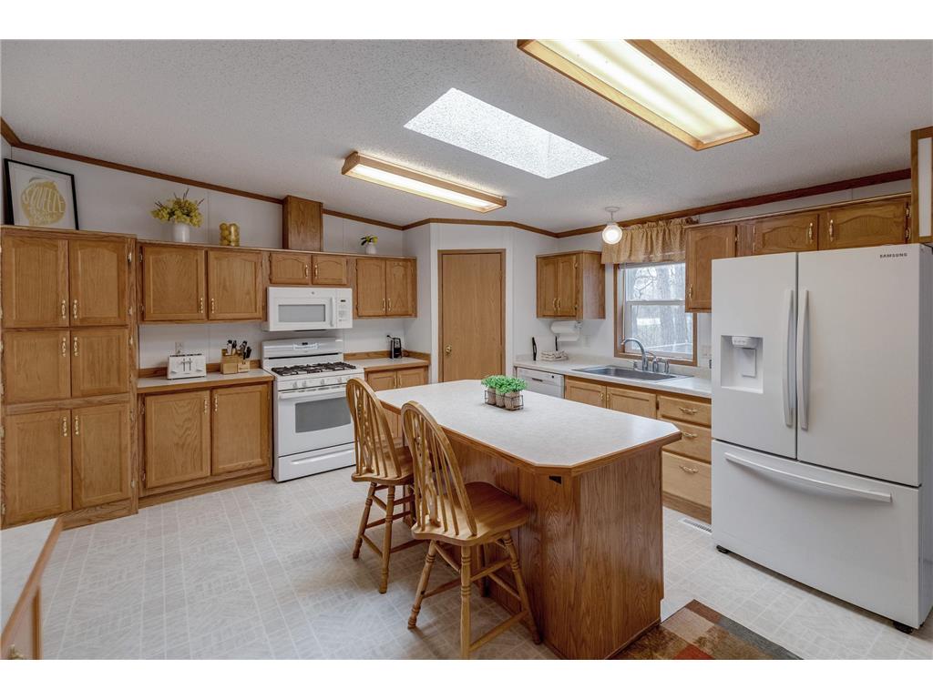 8378 Onigum Road NW Walker MN 56484 - Leech Lake 7070814 image3