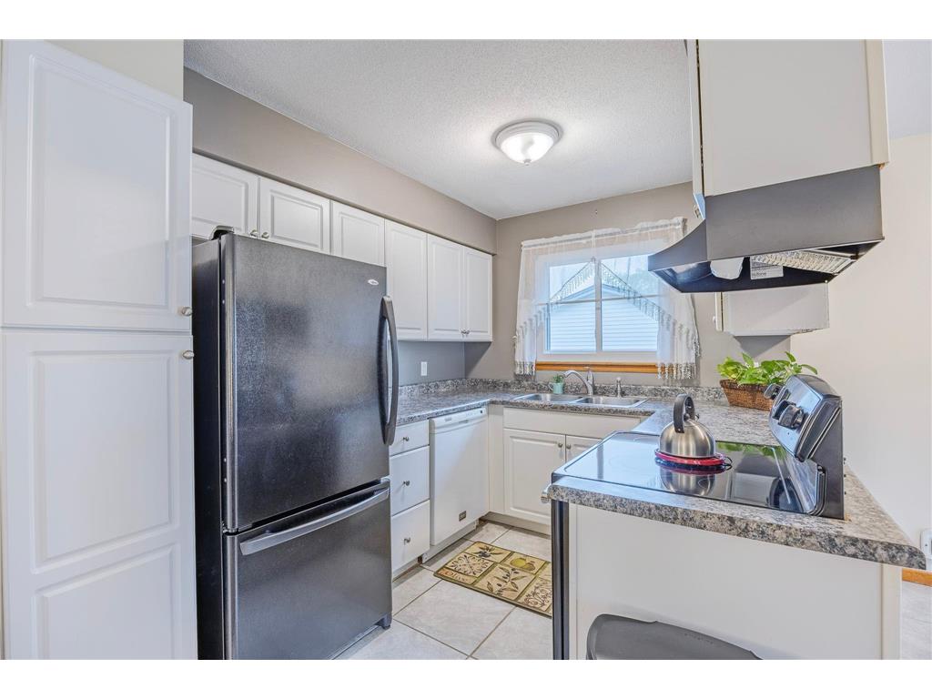 838 Jonathan Drive Apple Valley MN 55124 7091767 image11