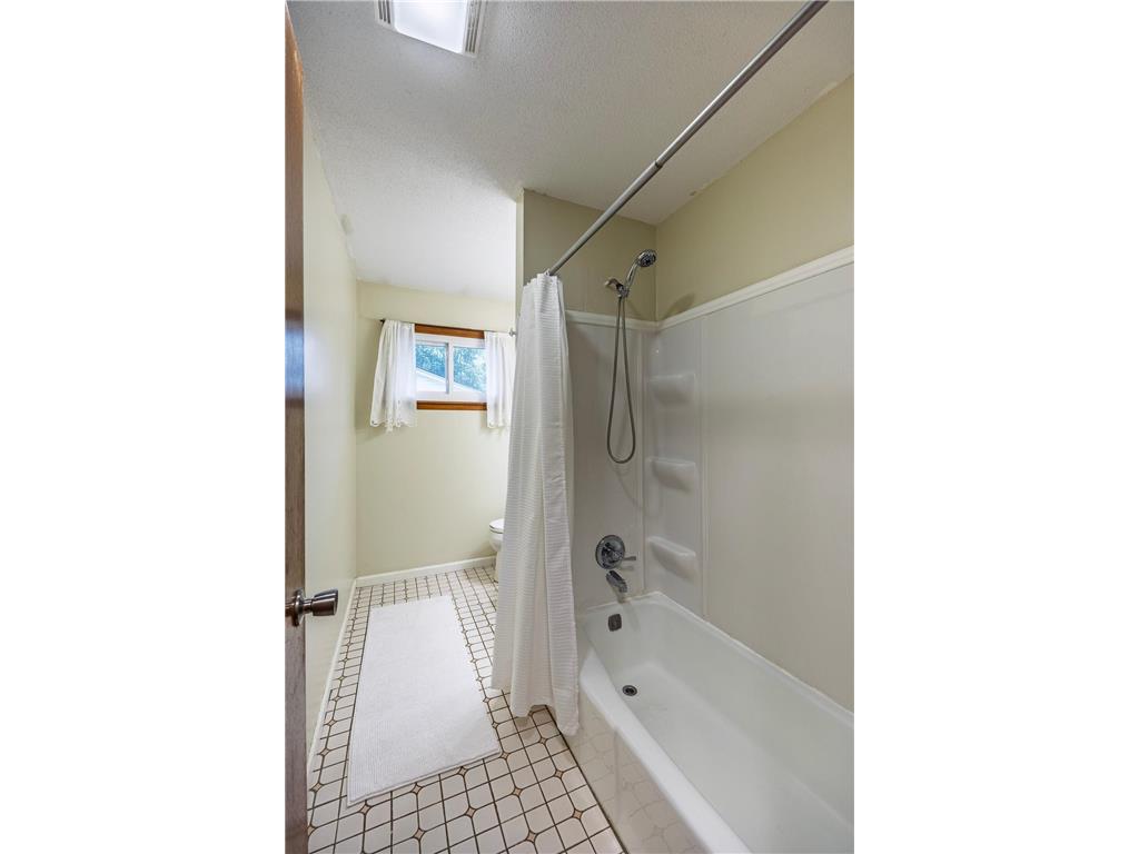 838 Jonathan Drive Apple Valley MN 55124 7091767 image15