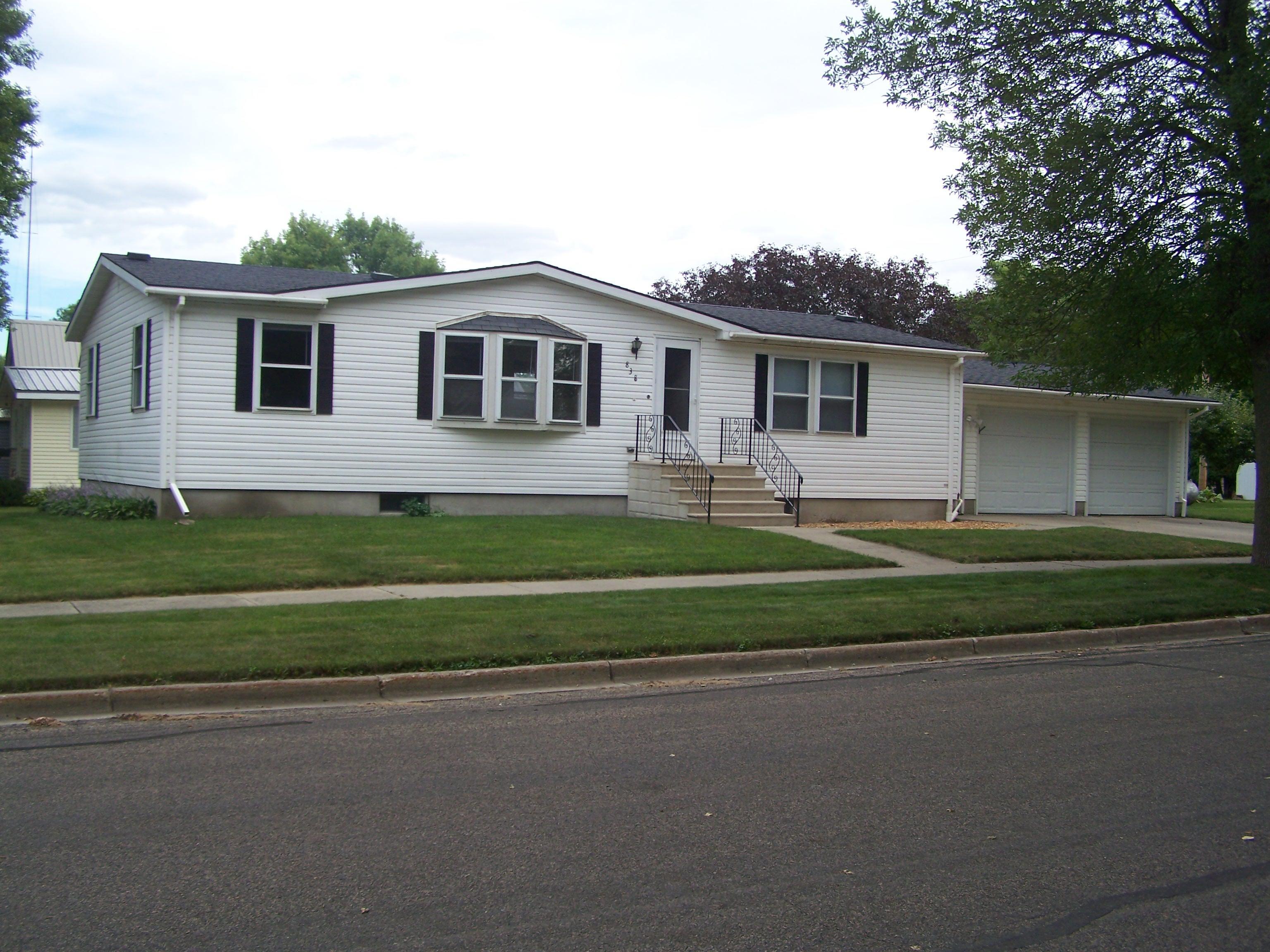 838 Pine Street, Wabasso, MN 56293 MLS 5658842 Edina Realty