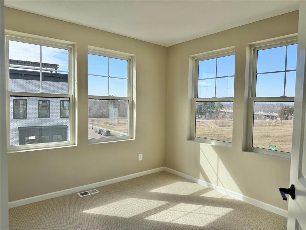 838 Woodlawn Avenue Saint Paul MN 55116 7081409 image18