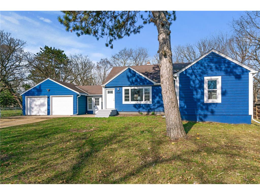 8380 Red Oak Drive, Mounds View, MN, 55112 MLS 6513555 Edina Realty