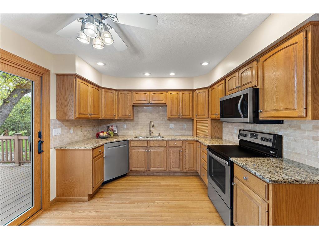 8381 Annalisa Path Inver Grove Heights MN 55077 7066100 image11