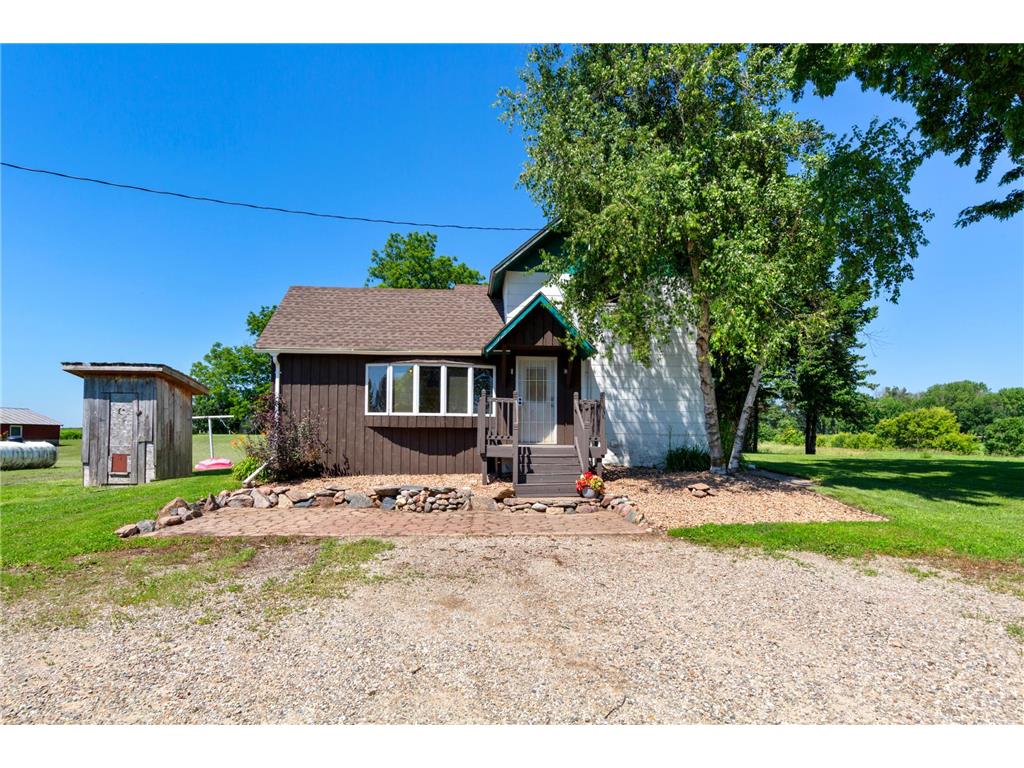 83839 310th Street Ellendale MN 56026 7103117 image1