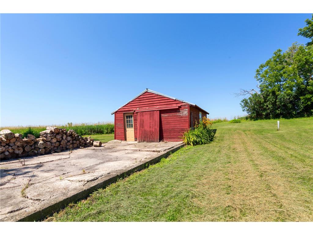 83839 310th Street Ellendale MN 56026 7103117 image41