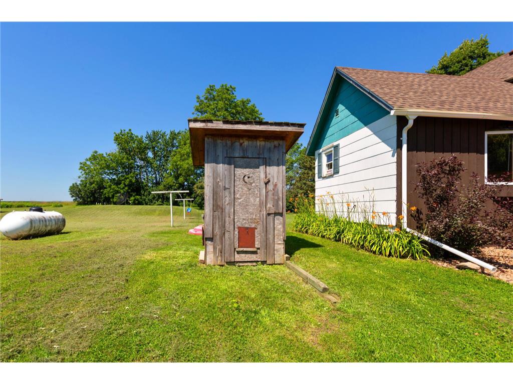 83839 310th Street Ellendale MN 56026 7103117 image42