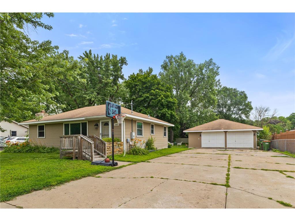 8385 E River Road NW Coon Rapids MN 55433 6755077 image1