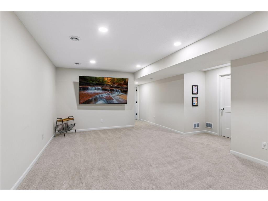 8387 Marylane Avenue N Stillwater MN 55082 7066195 image37
