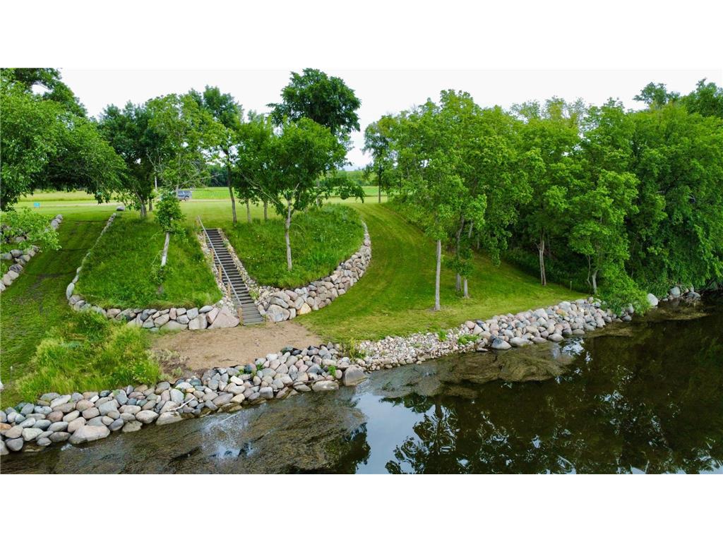 83871 Nilson Drive Clinton MN 56225 - BIG STONE 6614486 image4
