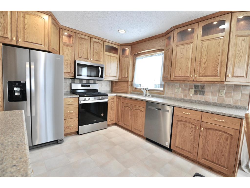 8393 157th Street W Apple Valley MN 55124 6340148 image1