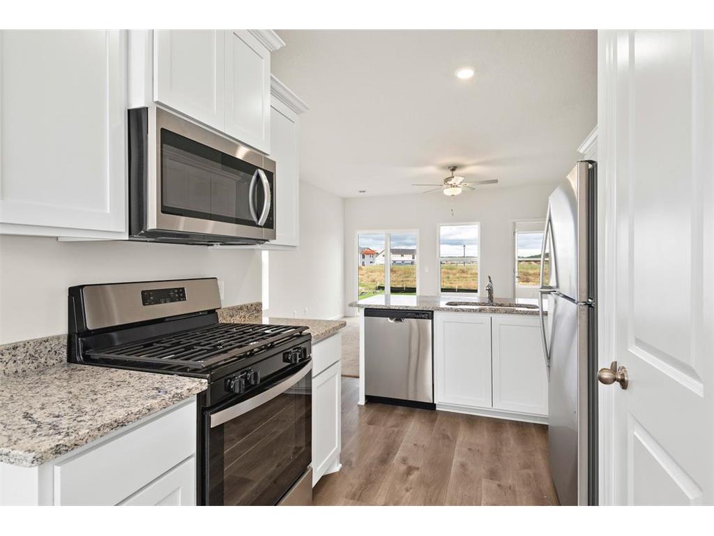 8395 Walnut Street Clear Lake MN 55319 6692876 image21