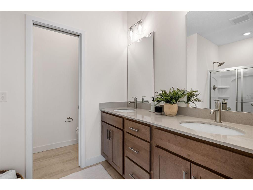 8396 157th Street Savage MN 55378 7071144 image39