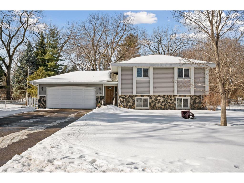 8398 Lakewood Drive NE Spring Lake Park MN 55432 7016124 image1