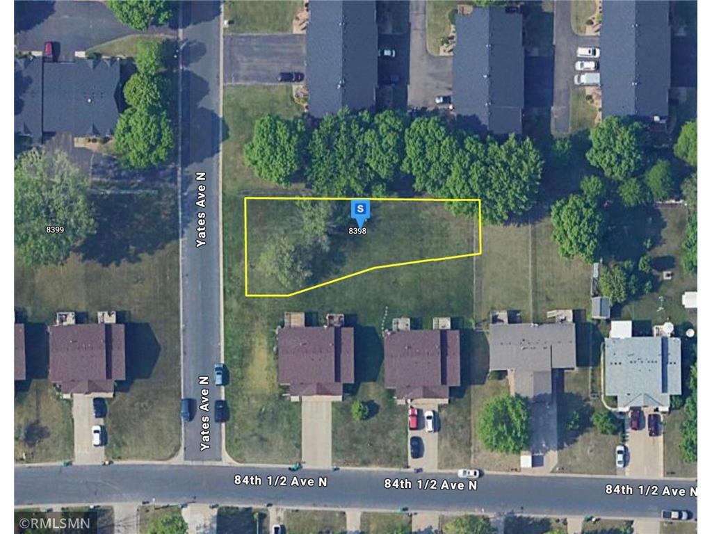8398 Yates Avenue Brooklyn Park MN 55443 6819914 image1
