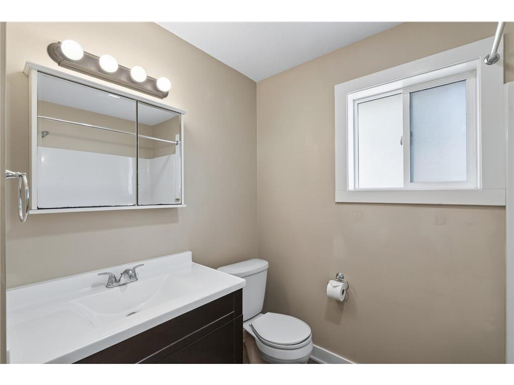 84 Curtice Street E Saint Paul MN 55107 7039169 image11