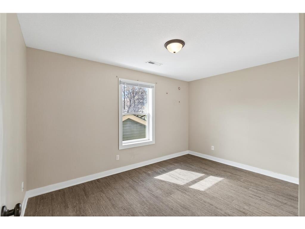 84 Curtice Street E Saint Paul MN 55107 7039169 image14