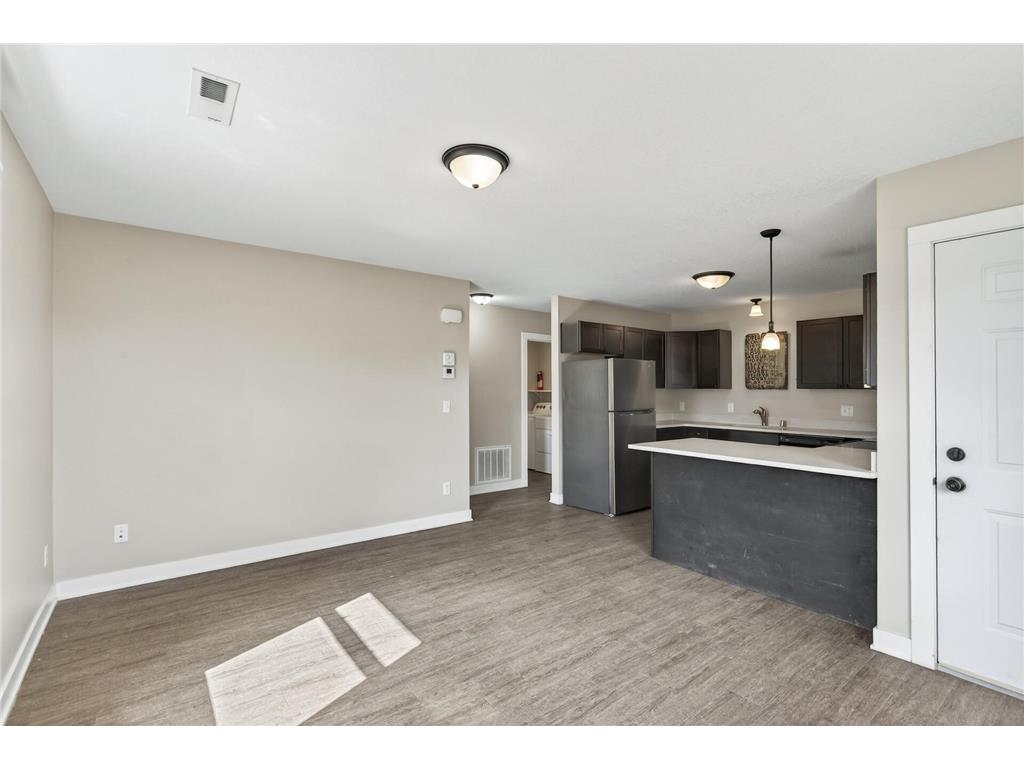 84 Curtice Street E Saint Paul MN 55107 7039169 image5