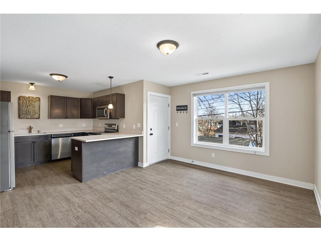 84 Curtice Street E Saint Paul MN 55107 7039169 image6