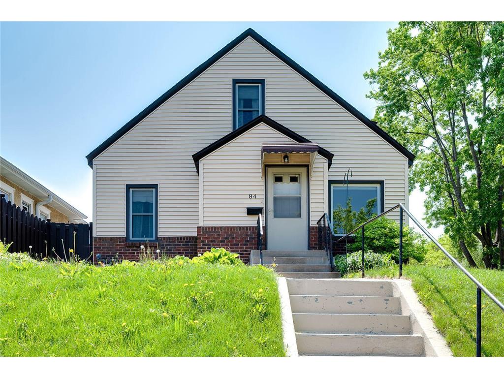 84 Rose Avenue W Saint Paul MN 55117 6325704 image1