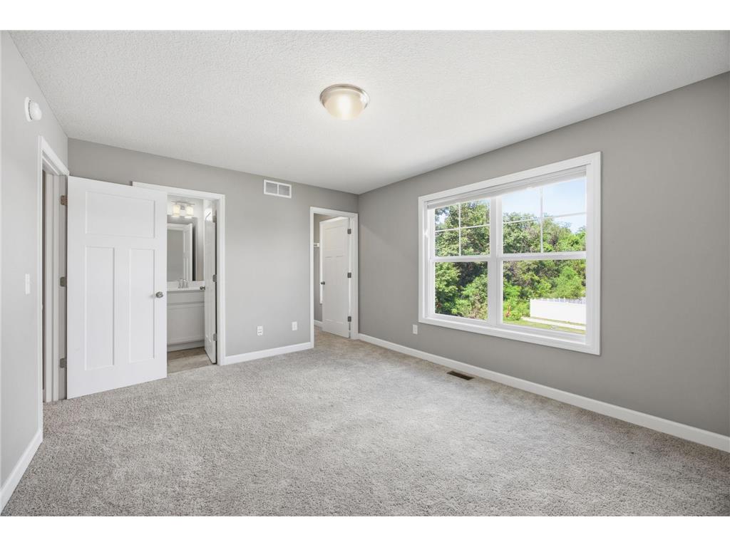 840 111th Lane NE Blaine MN 55434 7090646 image22