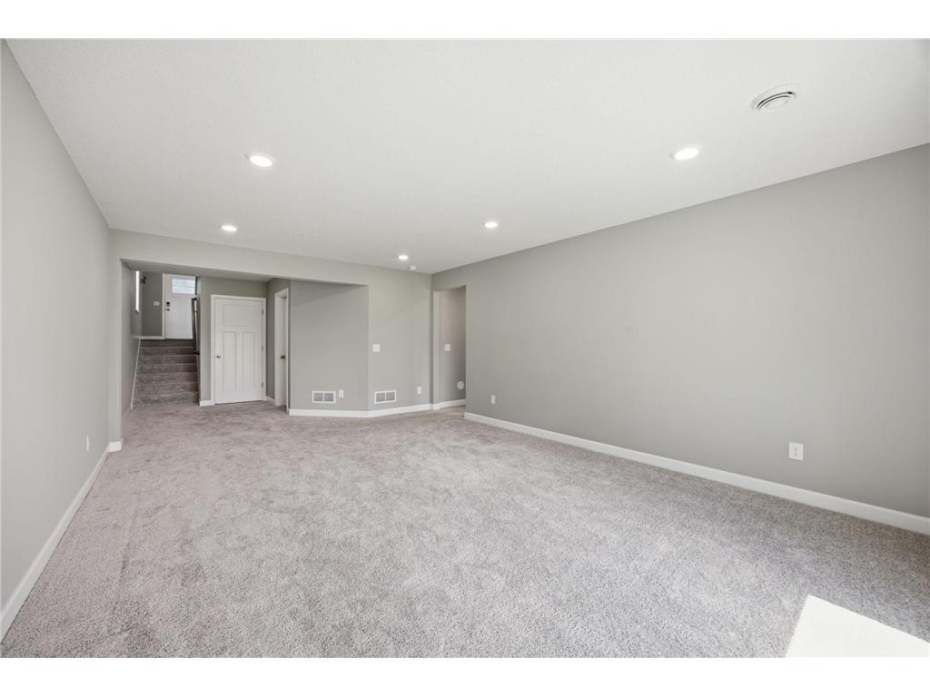 840 111th Lane NE Blaine MN 55434 7090646 image30