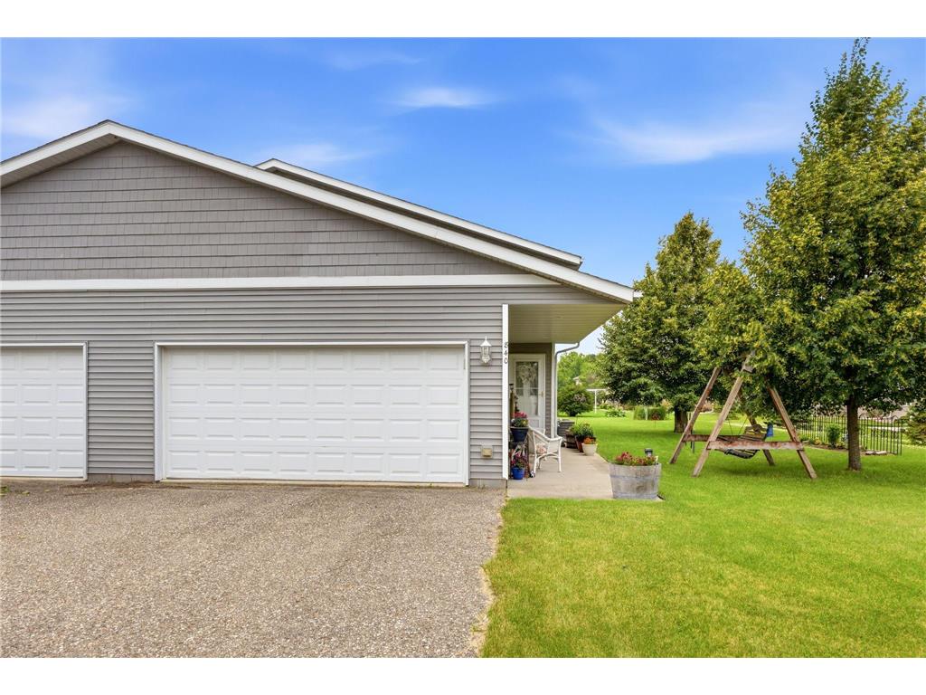 840 Cleveland Avenue SW Hutchinson MN 55350 7097599 image2