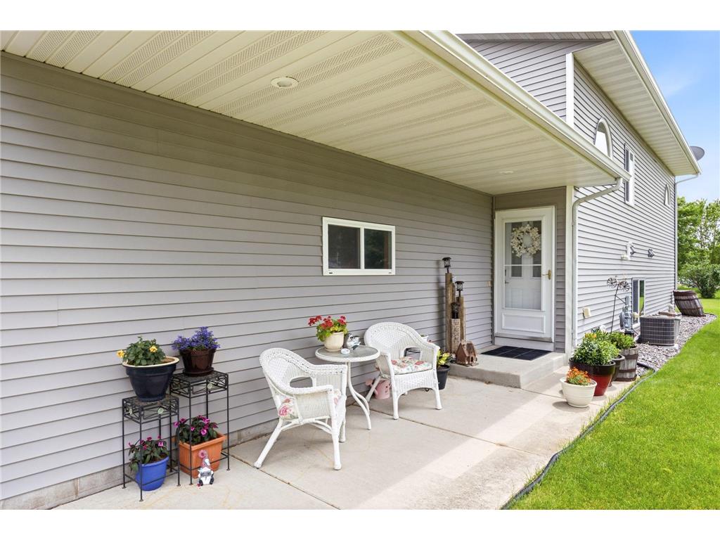 840 Cleveland Avenue SW Hutchinson MN 55350 7097599 image3