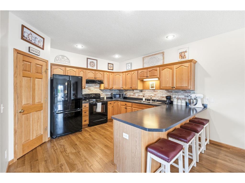 840 Cleveland Avenue SW Hutchinson MN 55350 7097599 image4