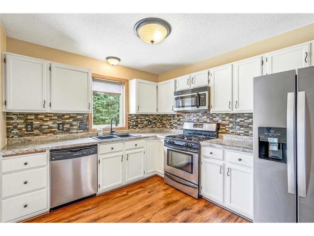 840 County Road D East Little Canada MN 55109 7062663 image12