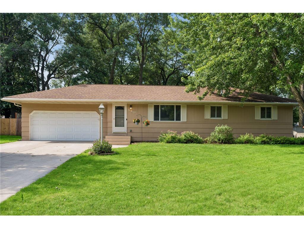 840 Oak Ridge Trail NE Blaine MN 55434 7081122 image2