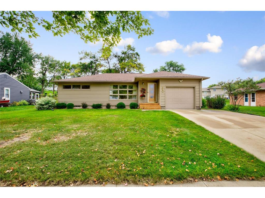 840 S Orient Street, Fairmont, MN 56031 MLS 6257807 Edina Realty