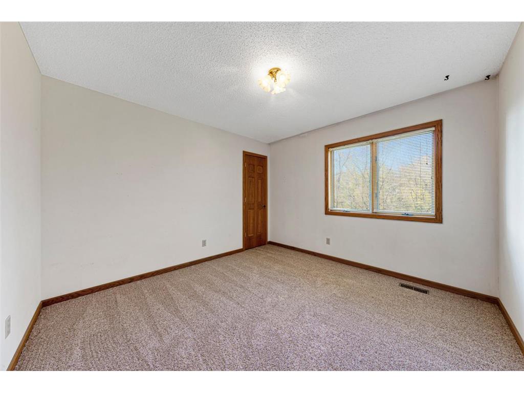 840 SW Riverwood Place Owatonna MN 55060 6810286 image16
