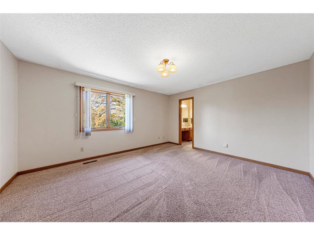 840 SW Riverwood Place Owatonna MN 55060 6810286 image18