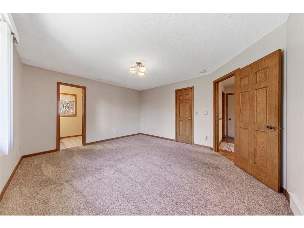 840 SW Riverwood Place Owatonna MN 55060 6810286 image19