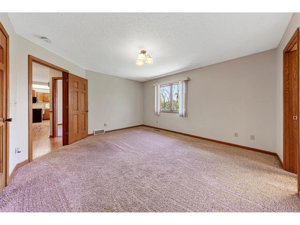 840 SW Riverwood Place Owatonna MN 55060 6810286 image20