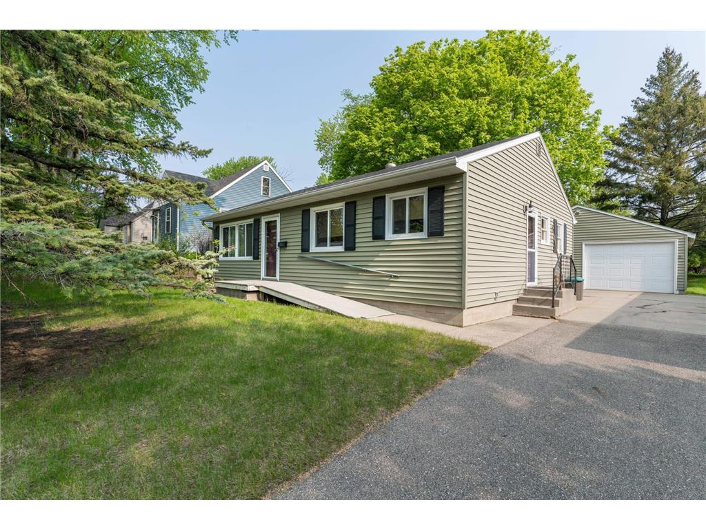 840 W Stanton Avenue Fergus Falls MN 56537 6369977 image1