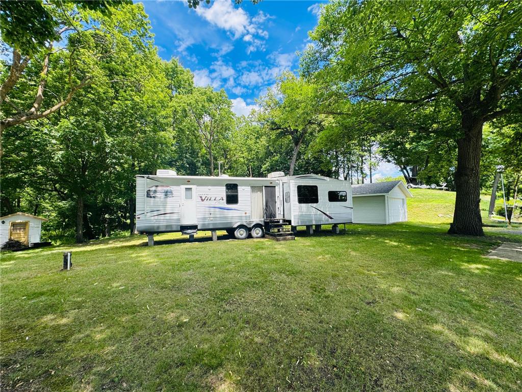 8400 N Shore Drive New London Twp MN 56288 - Green 7096757 image2