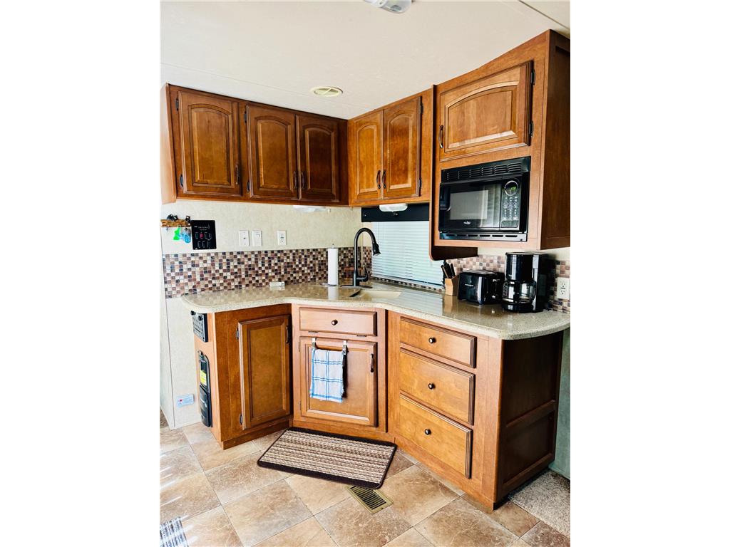 8400 N Shore Drive New London Twp MN 56288 - Green 7096757 image9