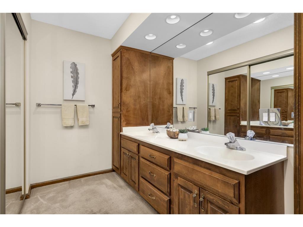 8400 Pennsylvania Road #130 Bloomington MN 55438 7051611 image13