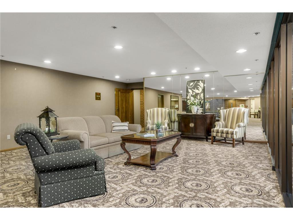 8400 Pennsylvania Road #130 Bloomington MN 55438 7051611 image23