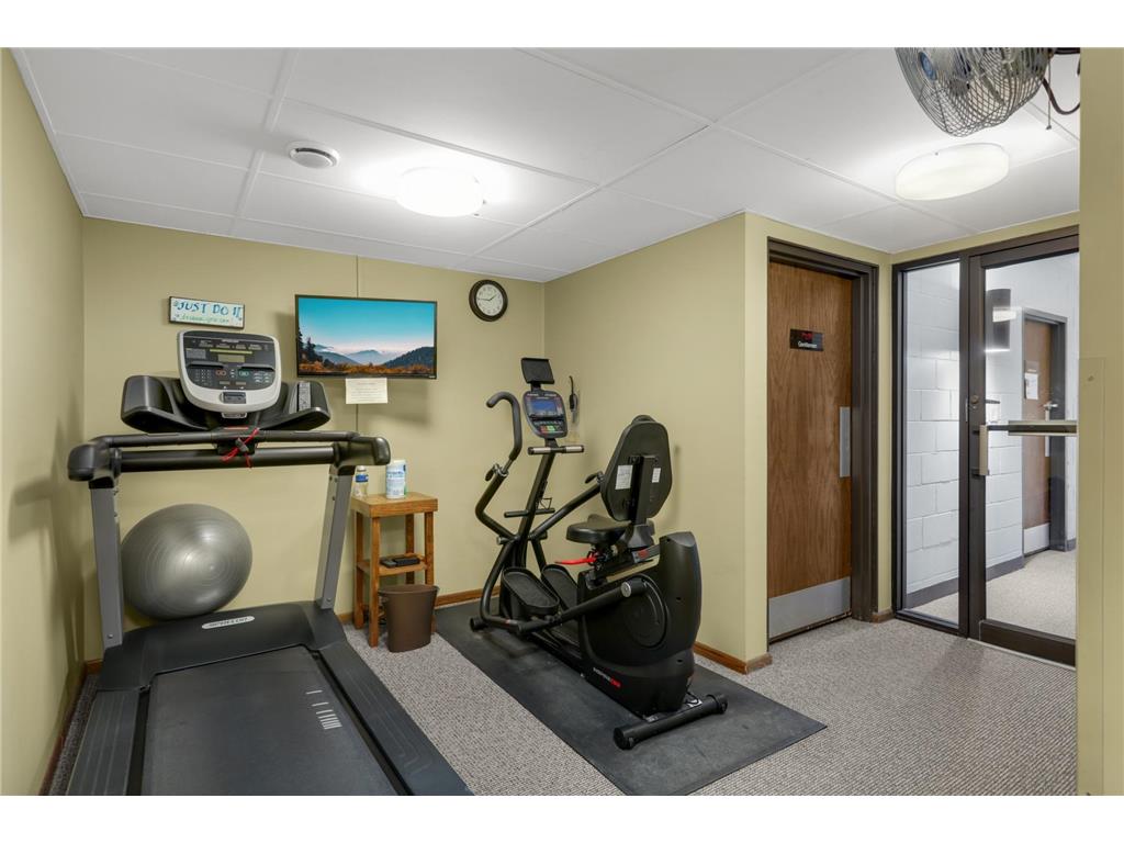 8400 Pennsylvania Road #130 Bloomington MN 55438 7051611 image28