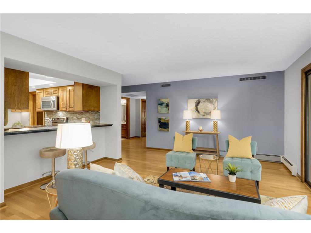 8400 Pennsylvania Road #130 Bloomington MN 55438 7051611 image3