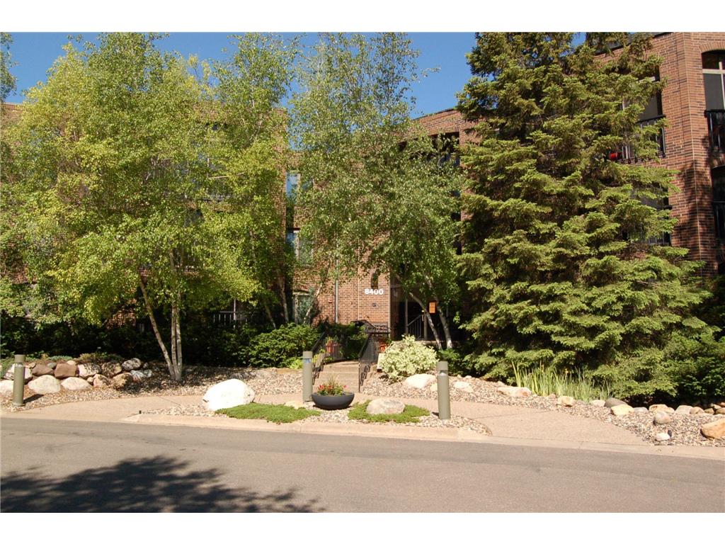 8400 Pennsylvania Road #137 Bloomington MN 55438 6544205 image1